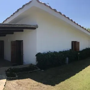 Porto Istana Beach House Hébergement de vacances